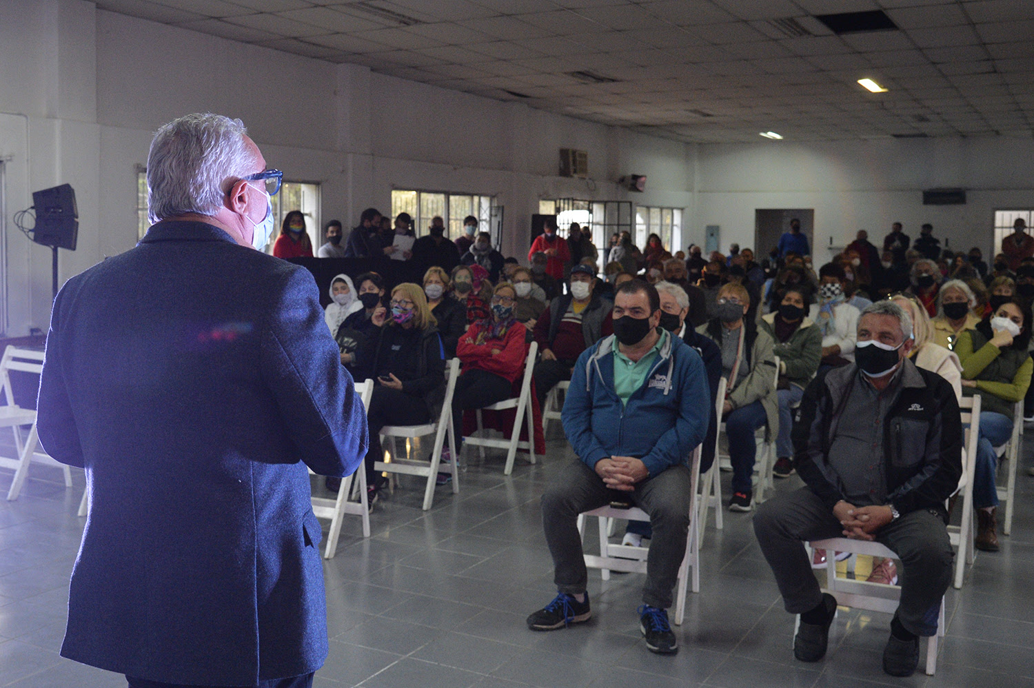 Julio Zamora expuso el proyecto municipal de un parque público que funcionará en el ex Club Ecosol en Rincón de Milberg