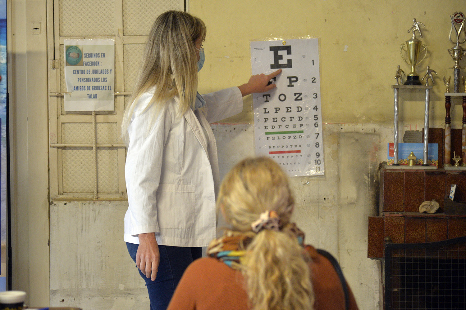  El Municipio de Tigre realizó controles oftalmológicos en el Centro de Jubilados y Pensionados “Amigos de Talar”  