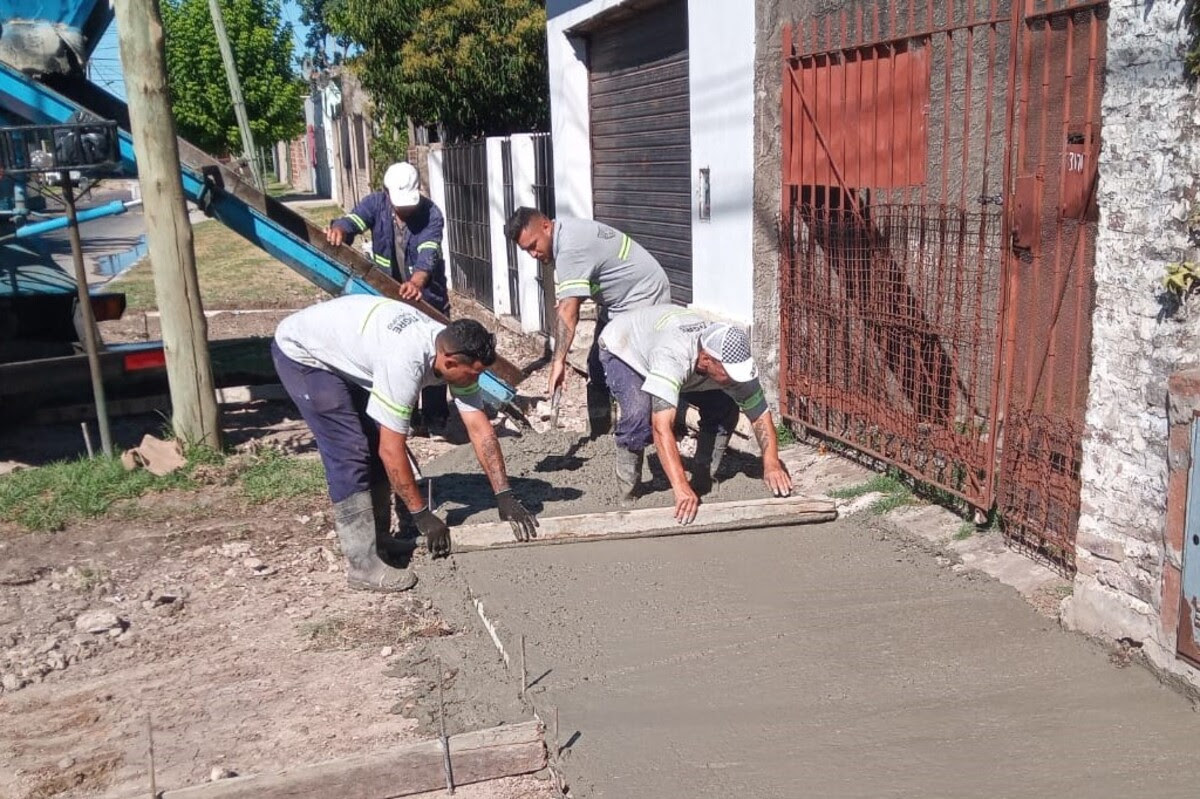 El Municipio de Tigre construye nuevas veredas en Don Torcuato